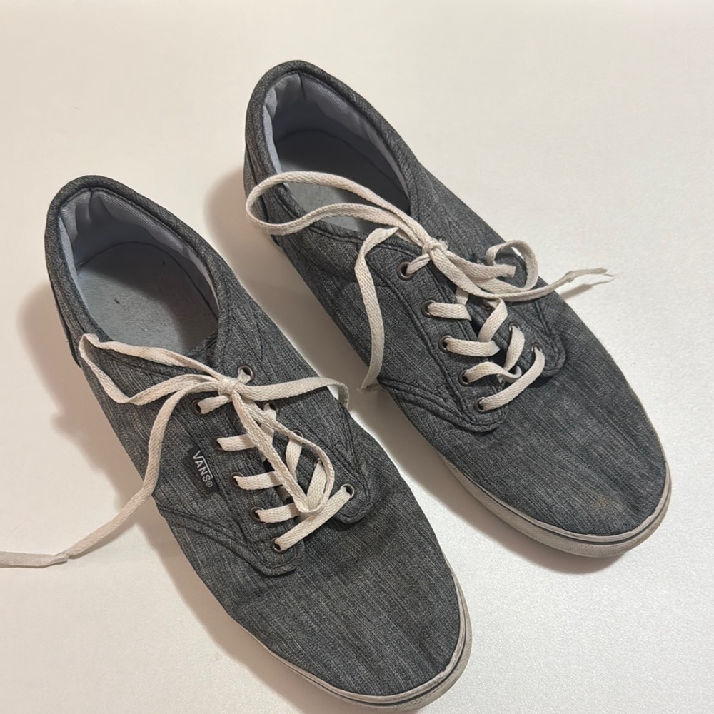 Vans size 9